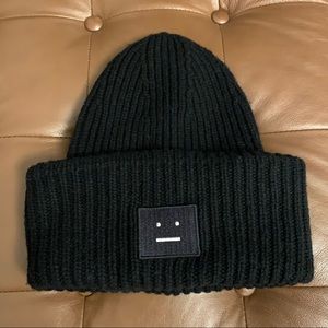 Acne Studios Pansy Wool Beanie